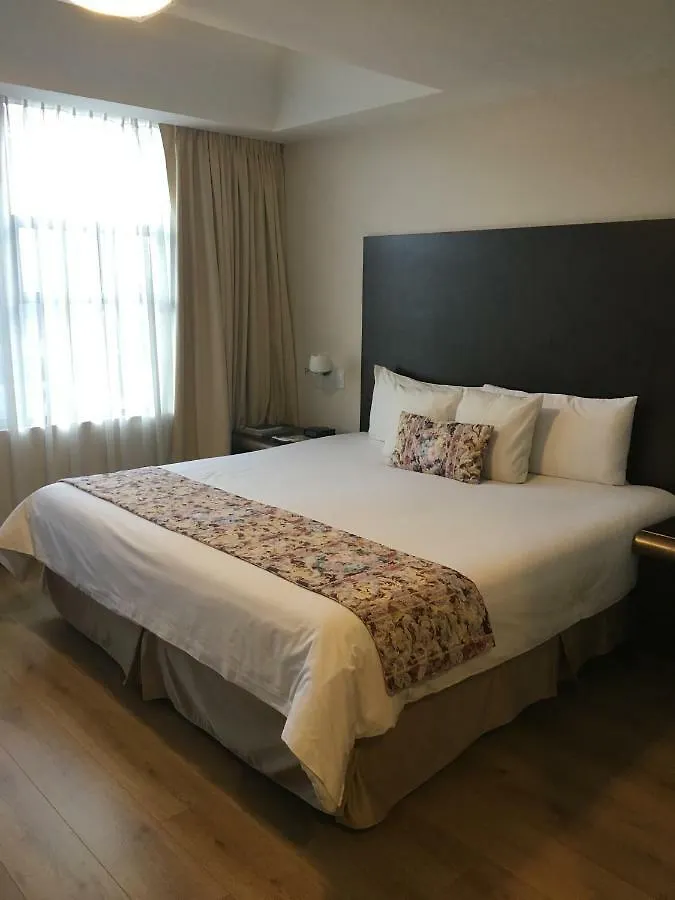 Best Western Cplaza Hotel Κίτο